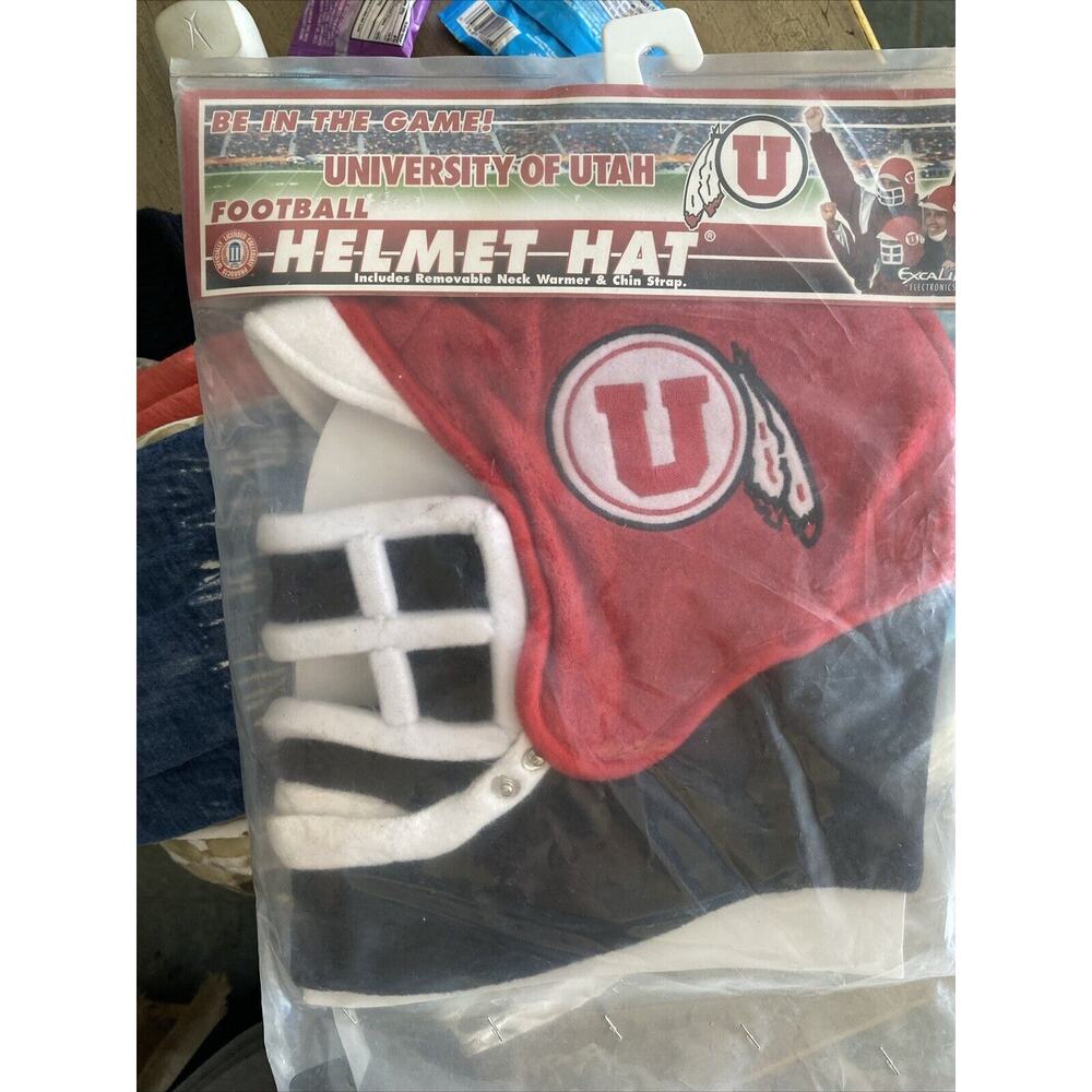 C22 University of Utah Football Helmet Hat Neck Warmer & Chin Strap